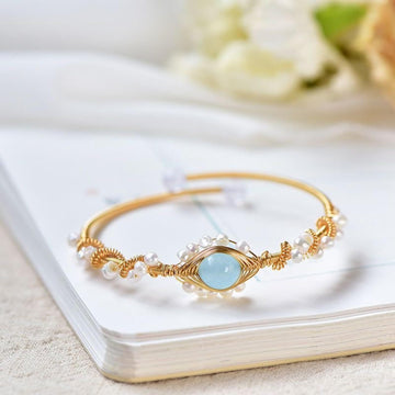 Vintage Pearl Cuff – Elegance in Every Detail