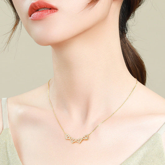 Magnetic Four-Leaf Clover Heart Necklace — The Lucky Love Pendant