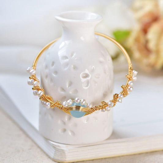 Vintage Pearl Cuff – Elegance in Every Detail