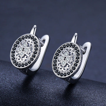 Elegant Copper-Plated Rhinestone Stud Earrings – Sparkling Round Statement
